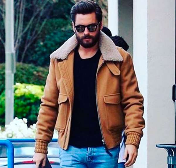 Scott Disick curte boate e é visto bebendo novamente