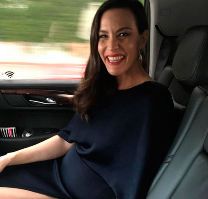 Liv Tyler sente que está grávida <i>desde sempre</i>
