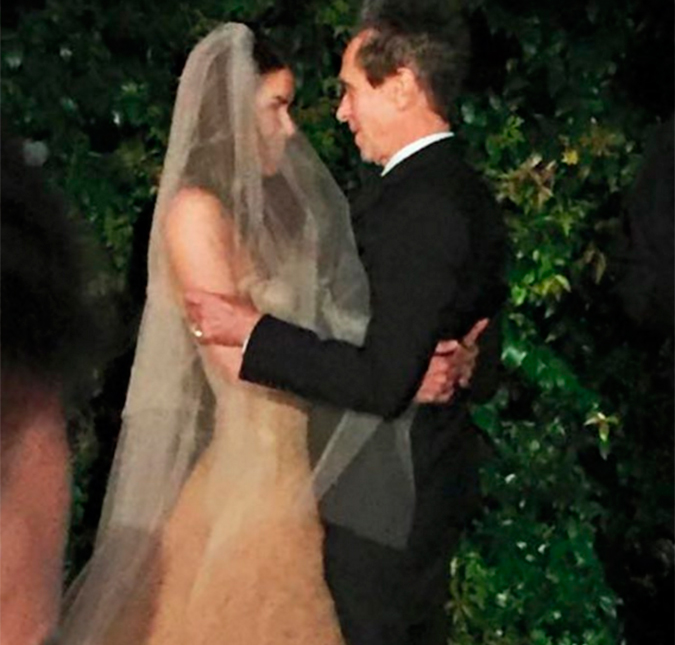 Após dois anos de noivado, Brian Gazer e Veronica Smiley se casam