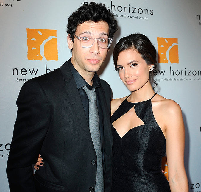 Atriz de <i>Pretty Little Liars</i> se separa do namorado