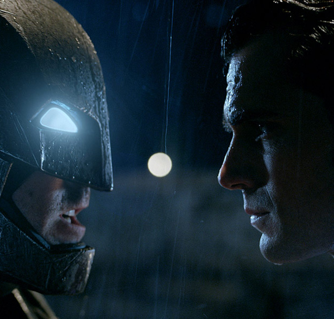 Filme <i>Batman vs Superman: A Origem da Justiça</i> terá uma segunda versão mais violenta