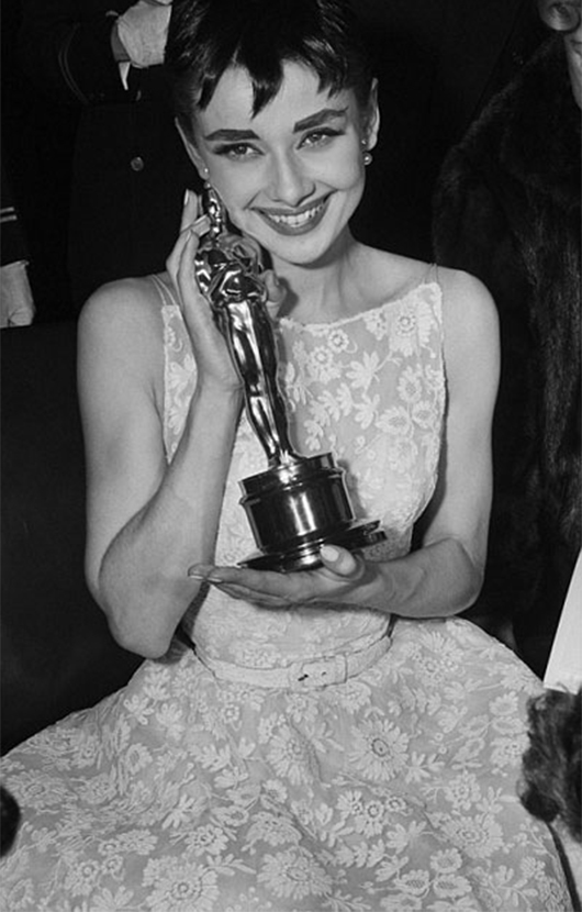 Melhor: Audrey Hepburn (1954)