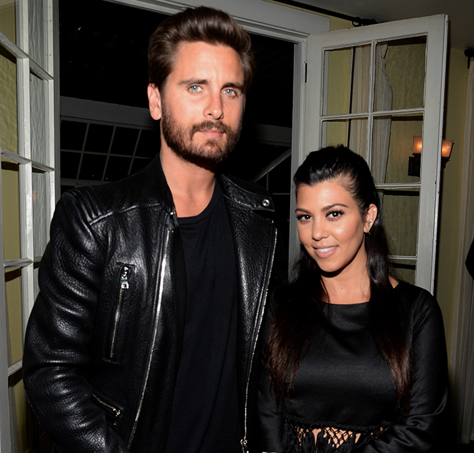 Kourtney Kardashian proíbe Scott Disick de se aproximar dos filhos