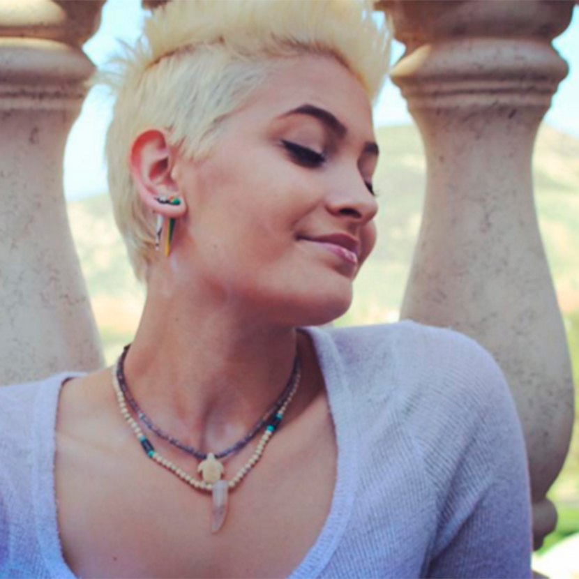 Paris Jackson muda o visual novamente, confira como ficou!