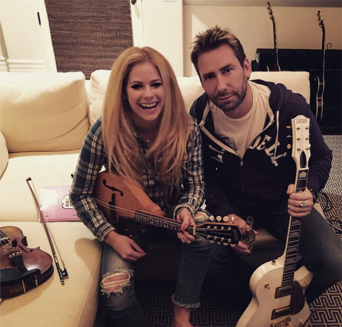Avril Lavigne pode estar trabalhando em um dueto com seu ex-marido!