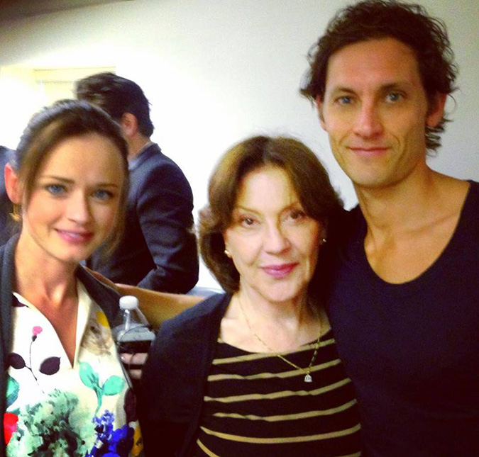 Alexis Bledel e Kelly Bishop se reencontram nas gravações de <i>Gilmore Girls</i>