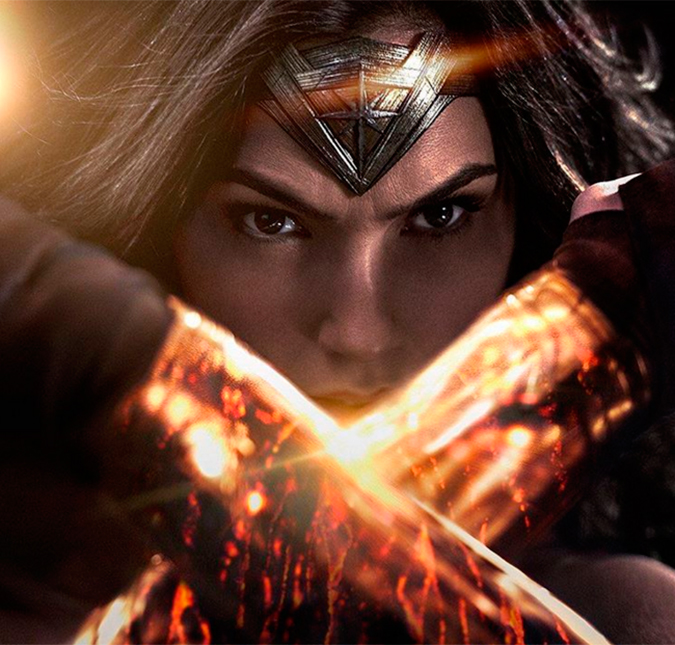 Gal Gadot fala sobre a Mulher Maravilha: <I>É muito importante existir uma super-heroína</I>