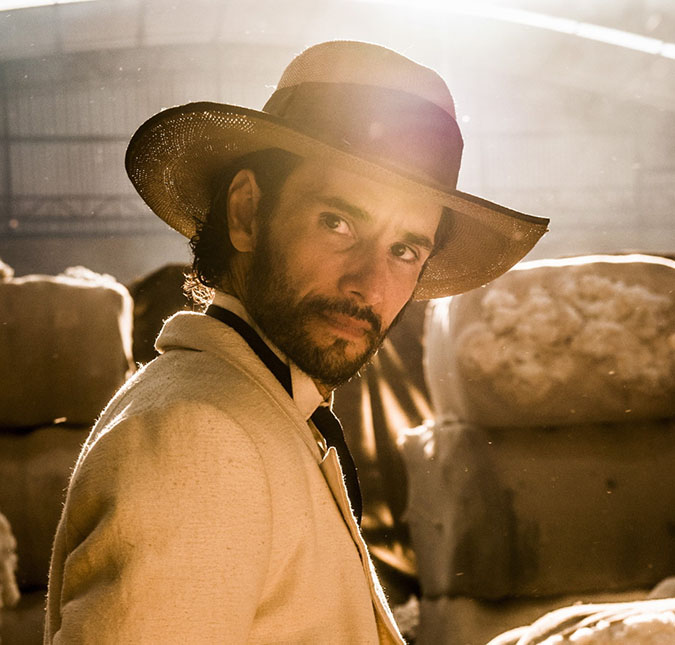 Rodrigo Santoro fala sobre cenas quentes em <i>Velho Chico</i> e sobre interpretar Jesus no cinema