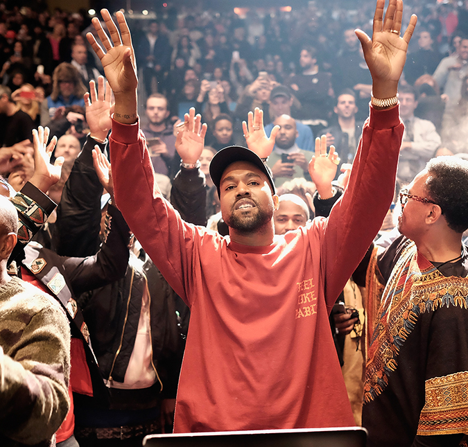 Kanye West ganhou um milhão de dólares em dois dias