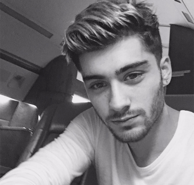 Zayn Malik diz quem é o único integrante da <i>One Direction</i> com quem ainda fala