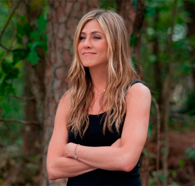 Jennifer Aniston revela detalhes sobre sua rotina de cuidados com o corpo