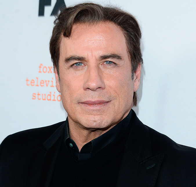 John Travolta jura que não interfere em um detalhe da vida da filha