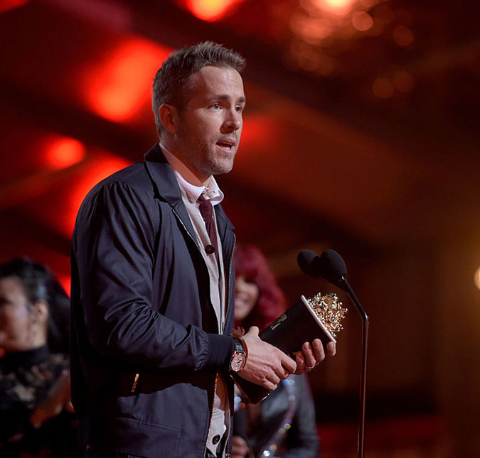 Ryan Reynolds faz declaração inusitada para a esposa durante o <i>MTV Movie Awards,</i> saiba mais!