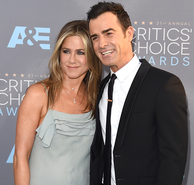 Jennifer Aniston pode ter descoberto ligações do marido para <I>ex</I>, diz <I>site</i>