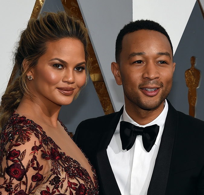 Nasce filha de Chrissy Teigen e John Legend, Luna Simone!