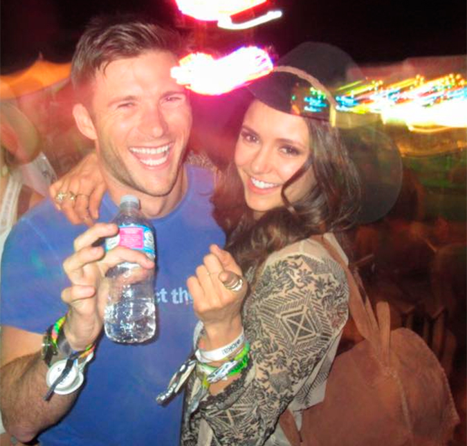 Nina Dobrev e Scott Eastwood estariam juntos, diz <I>site</I>