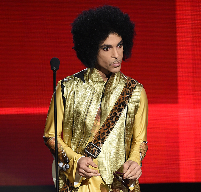 Prince é encontrado morto aos 57 anos, confirma representante