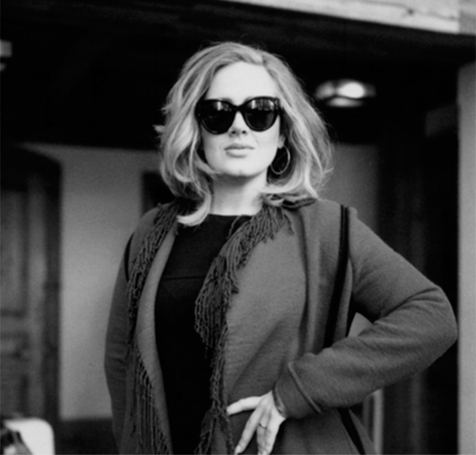 Adele é eleita a britânica mais rica da história, segundo jornal