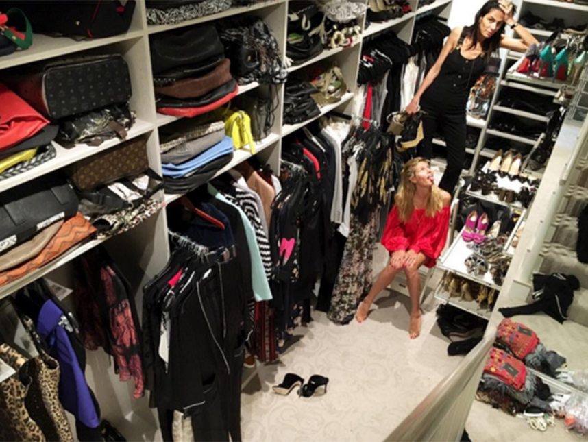 Heidi Klum mostra o <i>closet</i> lotado na <i>web</i>, vem ver!
