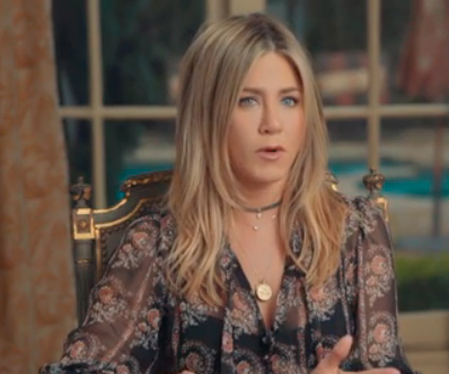 Jennifer Aniston, eleita a mulher mais bonita do mundo, fala sobre seus ícones de beleza!