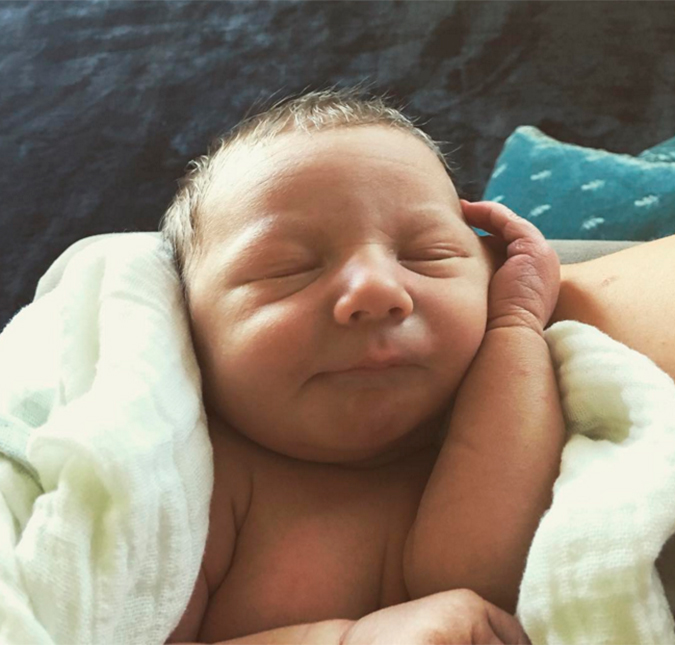 Nick Carter, do <I>Backstreet Boys</I>, posta primeira foto de Odin, seu filho