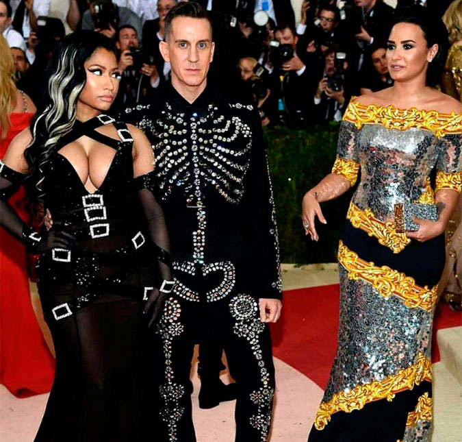 Demi Lovato posta foto com Nicki Minaj e afirma sobre Baile do MET: <i>não é para mim</i>