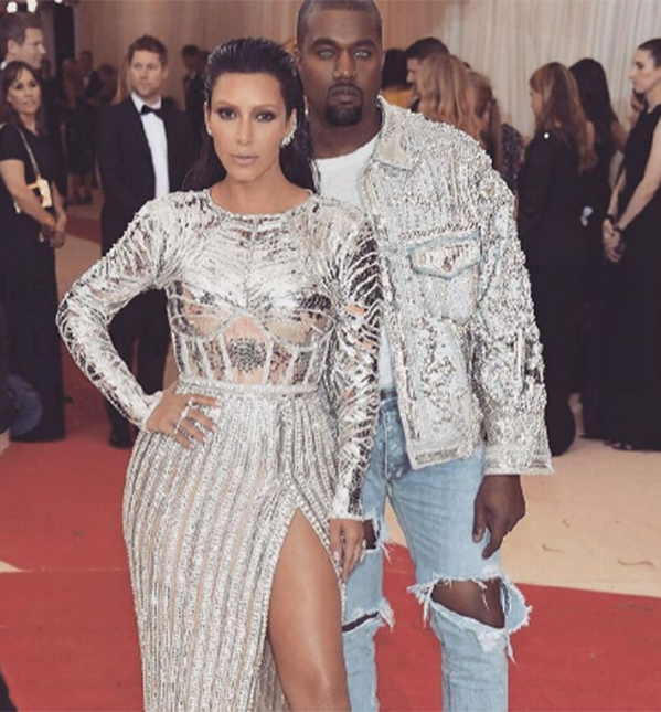 Kim Kardashian teria colocado silicone nos seios para salvar seu casamento com Kanye West