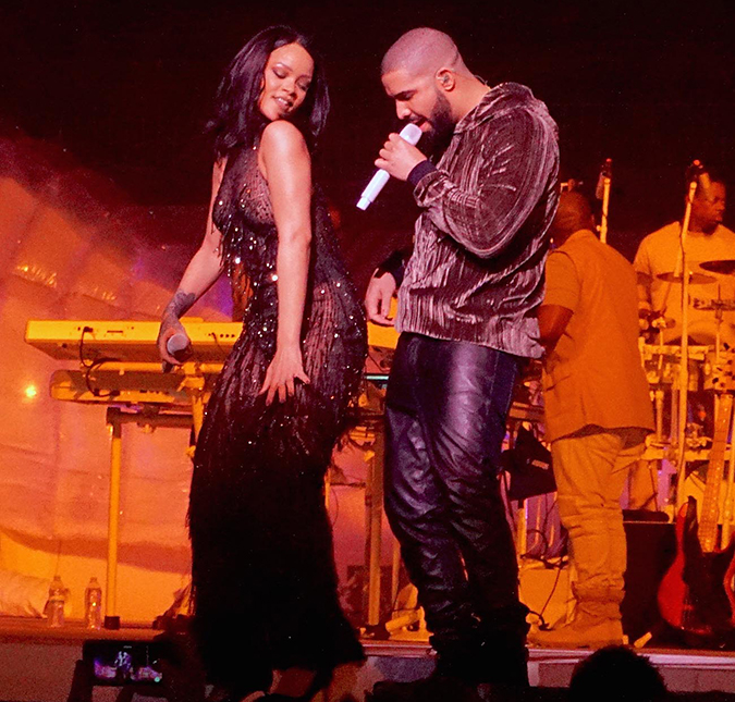 Rihanna e Drake estão secretamente namorando há meses, diz revista