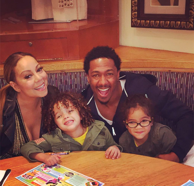 Mariah Carey e Nick Cannon aparecem sorridentes em momento em família