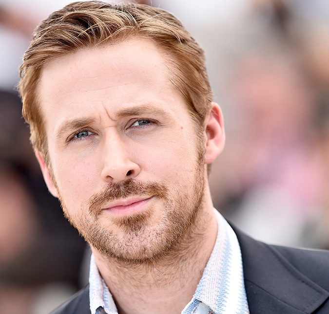 Ryan Gosling fala sobre paternidade e compartilha sua experiência de quase-morte em entrevista