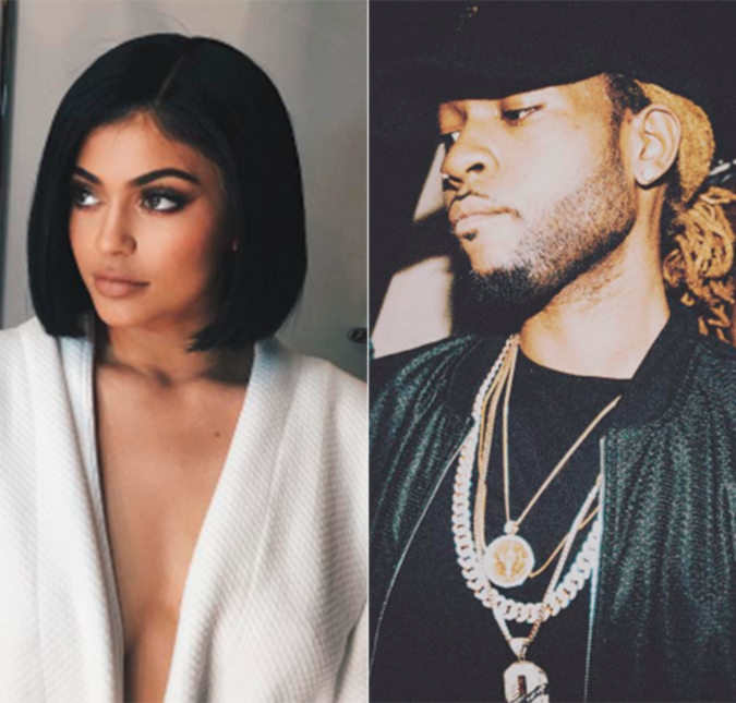 Após terminar namoro com Tyga, Kylie Jenner estaria namorado outro <i>rapper</i>, saiba mais!
