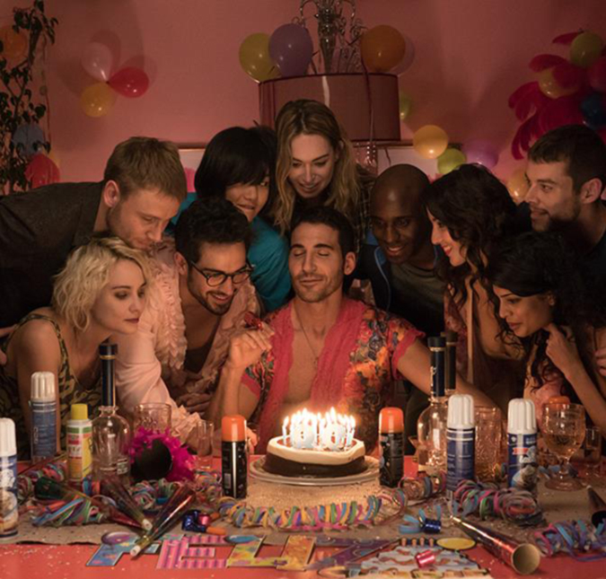 Elenco da série <i> Sense8</i> grava vídeo para os fãs brasileiros, confira!