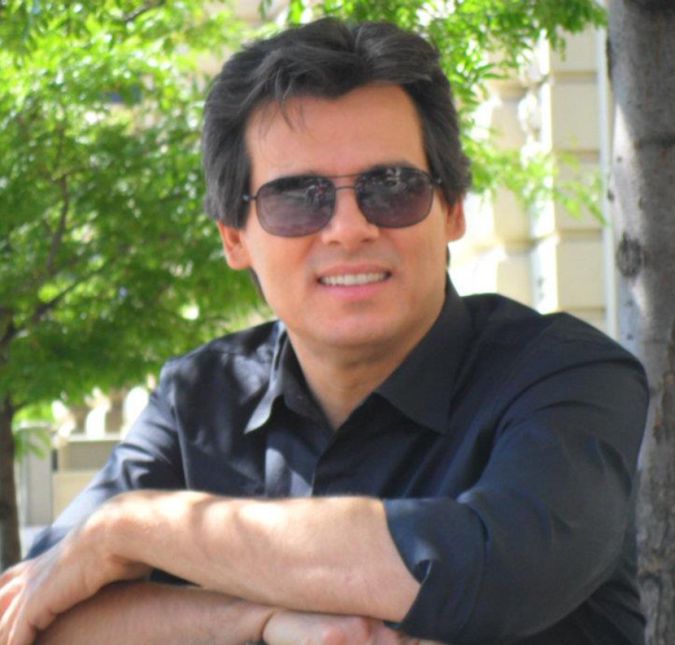 Celso também tem alguns talentos escondidos! Ele já tocou piston (um instrumento musical de sopro), corneta e também bateria! Quer mais? Ele também já foi DJ! Imagina só encontrar o Celso nas baladinhas por aí, não seria divertido? Colocando o lado musical de lado ele também era muito bom em arremessar discos. Celso também tem alguns talentos escondidos! Ele já tocou piston (um instrumento musical de sopro), corneta e também bateria! Quer mais? Ele também já foi DJ! Imagina só encontrar o Celso nas baladinhas por aí, não seria divertido? Colocando o lado musical de lado ele também era muito bom em arremessar discos.