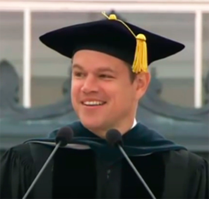 Matt Damon se forma de mentira na faculdade pela segunda vez, entenda!
