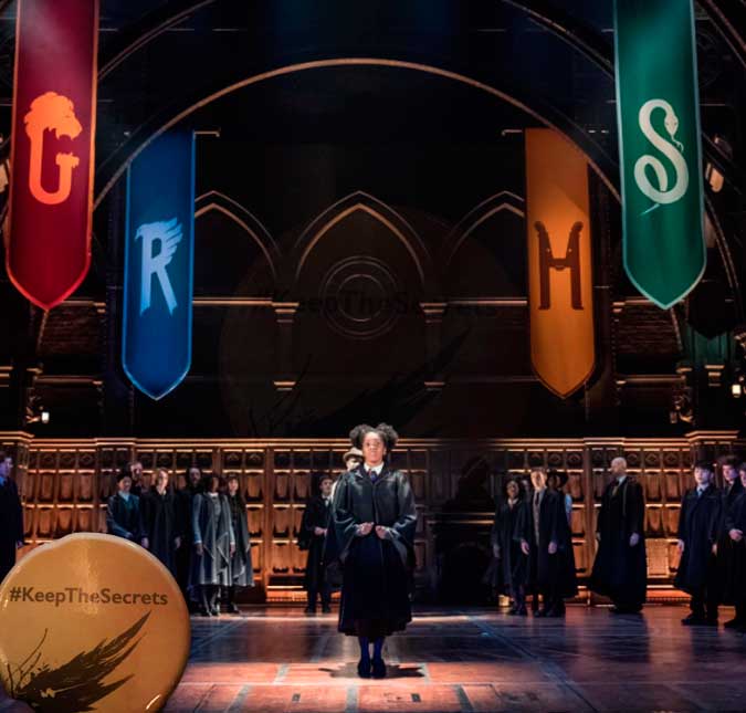 A mágica de <i>Harry Potter</i> está de volta aos... palcos! Confira como foi a pré-estreia da peça