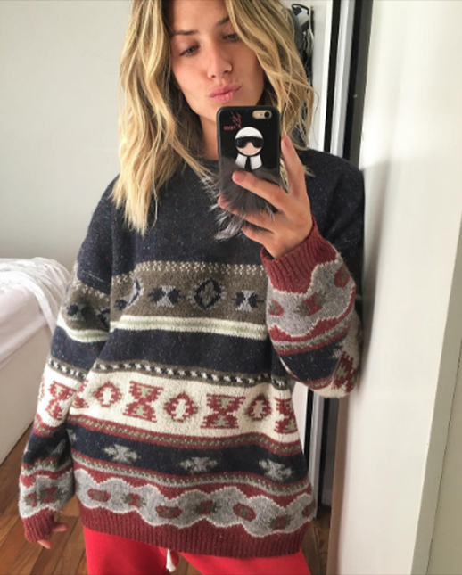 Giovanna Ewbank compartilha foto sem <i>make</i> e de pijama no <i>Instagram</i>, veja!