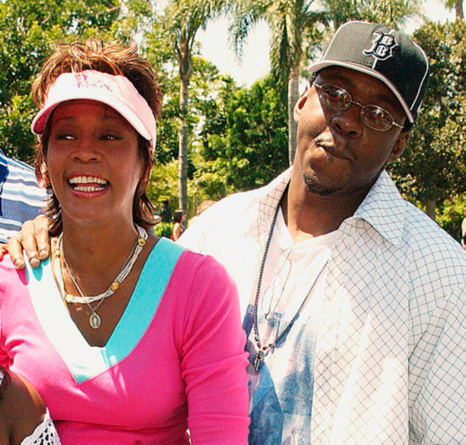 Ex-marido de Whitney Houston revela que era traído pela esposa enquanto eram casados, saiba mais!