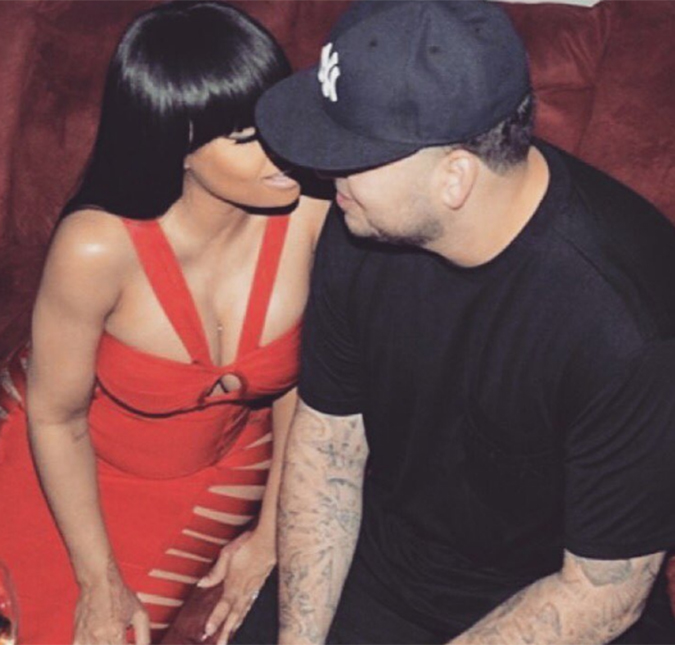 Rob Kardashian e Blac Chyna querem ganhar dinheiro com o casamento deles, entenda!