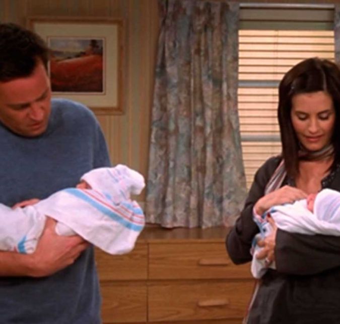 E o que dizer dos primeiros contatos dos dois com os filhinhos? Eles sonharam muito em ser papais e depois de mostrar que realmente estavam preparados para o momento, seus pequenos chegaram e os deixaram. Muito amor! E o que dizer dos primeiros contatos dos dois com os filhinhos? Eles sonharam muito em ser papais e depois de mostrar que realmente estavam preparados para o momento, seus pequenos chegaram e os deixaram. Muito amor!