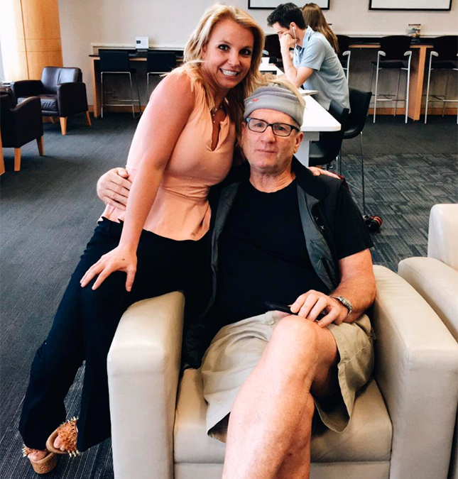 Ed O'Neill, de <I>Modern Family</I>, esbarrou com Britney Spears e não a reconheceu, entenda!