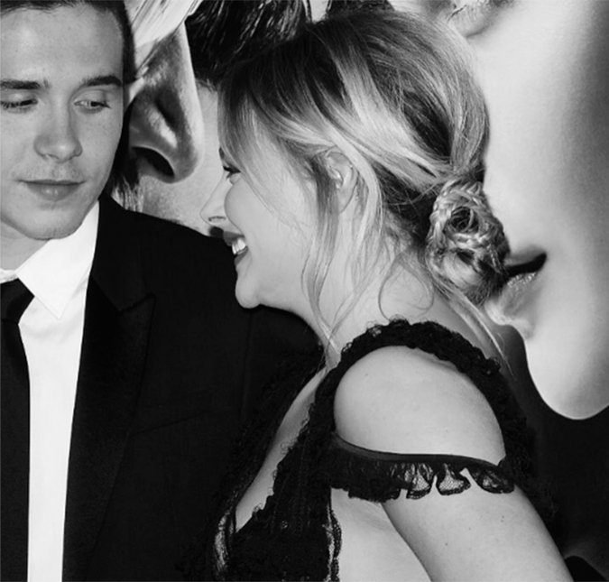 Brooklyn Beckham se mostra todo apaixonado por Chloë Moretz e publica foto do casal dizendo que está morrendo de saudades!