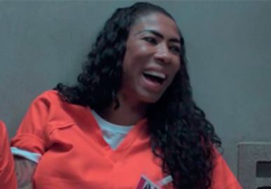 Personalidade da <i>internet</i> invade a prisão de <i>Orange Is The New Black</i>, vem ver!