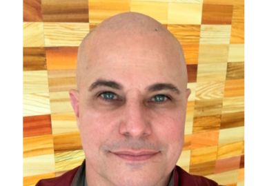 Edson Celulari fala sobre câncer e publica foto careca após diagnóstico da doença