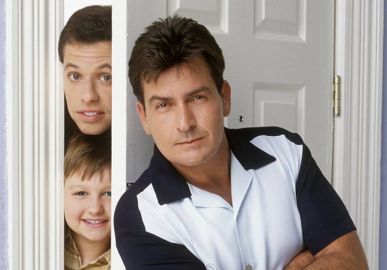 Charlie Sheen desabafa: <i>- Eu me arrependo de ter estragado Two and Half Men</i>
