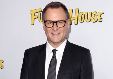 A segunda temporada de <I>Fuller House</I> contará com a presença da mulher e dos filhos de Joey, saiba mais!