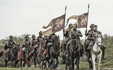 <i>HBO</i> libera fotos do último episódio da sexta temporada de <I>Game of Thrones</i>, vem ver!