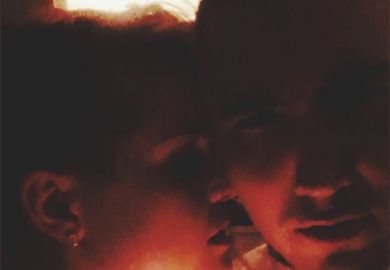 Kelly Osbourne pode estar namorando! Saiba detalhes sobre o suposto novo romance da <i>fashionista</i>