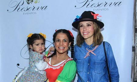 Nívea Stelmann, Juliana Didone e mais famosos curtem Festa Junina de <i>Os Dez Mandamentos</i> e <i>A Terra Prometida</i>