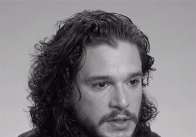 Kit Harington revela que apenas conseguiu o papel de Jon Snow, em <i>Game of Thrones</i>, por causa de um olho roxo, confira!