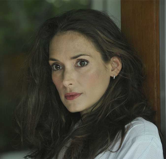 Winona Ryder fala sobre Johnny Depp: <i>- Ele nunca foi desse jeito comigo. Nunca foi abusivo comigo</i>